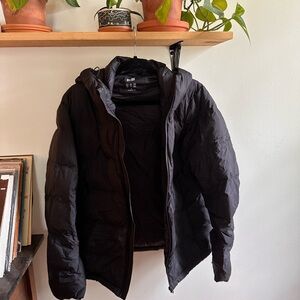 Uniqlo Men’s Hooded Black Puffer Jacket